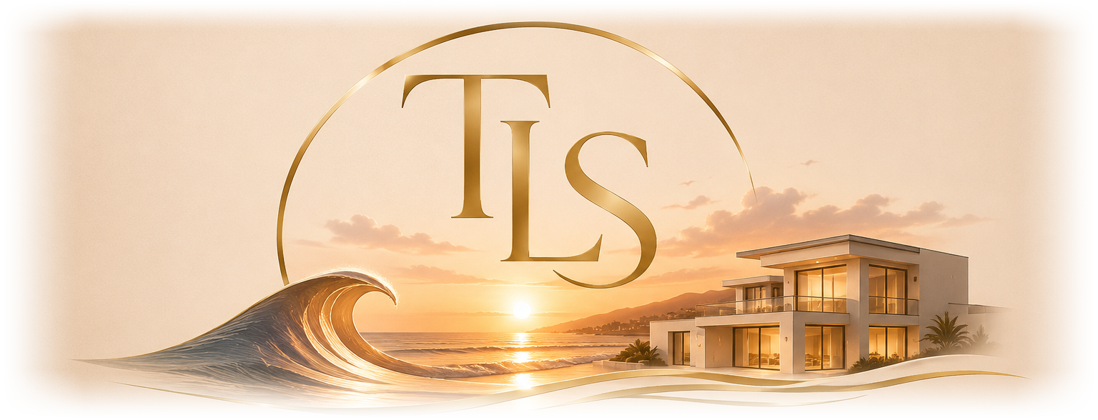 Tamraght Lifestyle Services — vague, coucher de soleil et villa au bord de l'océan